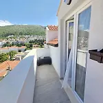 Sea View Penthouse Terrace And Balkon