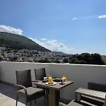 Sea View Penthouse Terrace And Balkon アパート ドゥブロブニク
