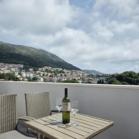 Sea View Penthouse Terrace And Balkon
