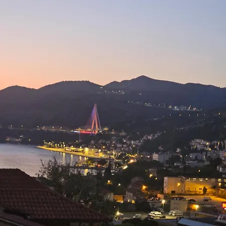 Iris - With Beautiful View アパート