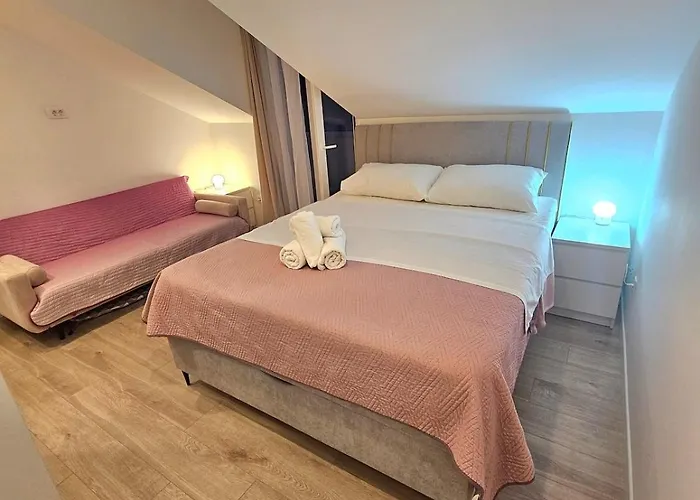 Iris - With Beautiful View Apartman